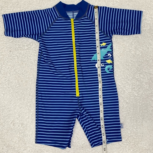 Iplay upf50 one piece zip rash guard swim suit medium 12 m - Picture 2 of 6